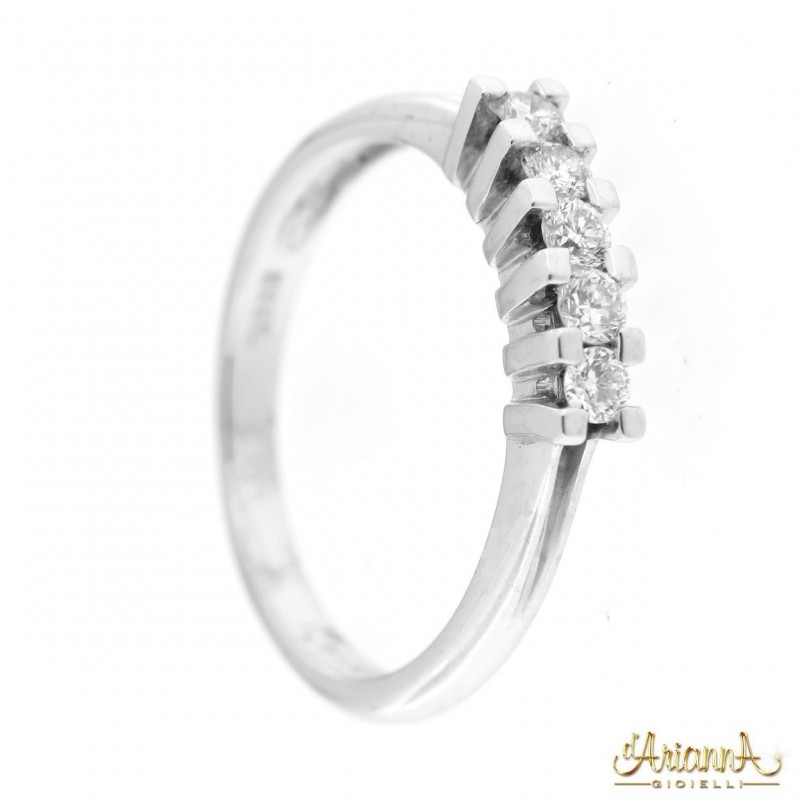 Anello fedina in oro bianco 18 kt con diamanti 0.35ct G VS