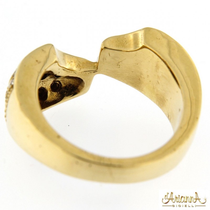 Anello in Corallo in oro giallo 18kt con diamanti ct.0,15