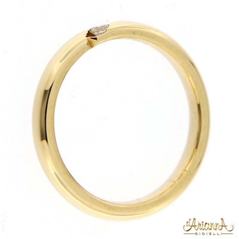 Fede in oro giallo 18kt con diamante 0,11ct. colore G purezza VS2