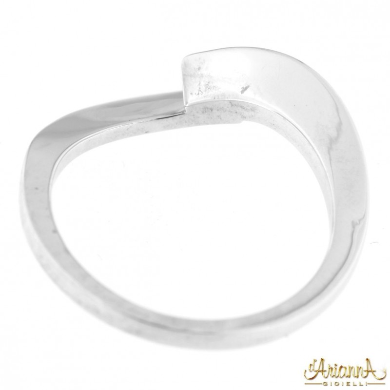 Anello di Fidanzamento in oro bianco 18kt con diamante 0,11ct. colore G purezza VS2