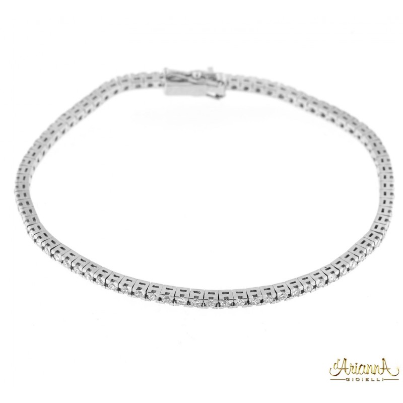 Bracciale Tennis in oro bianco 18kt con Diamanti 1,76ct. colore G purezza VS2