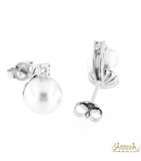 Orecchini con Perla D119