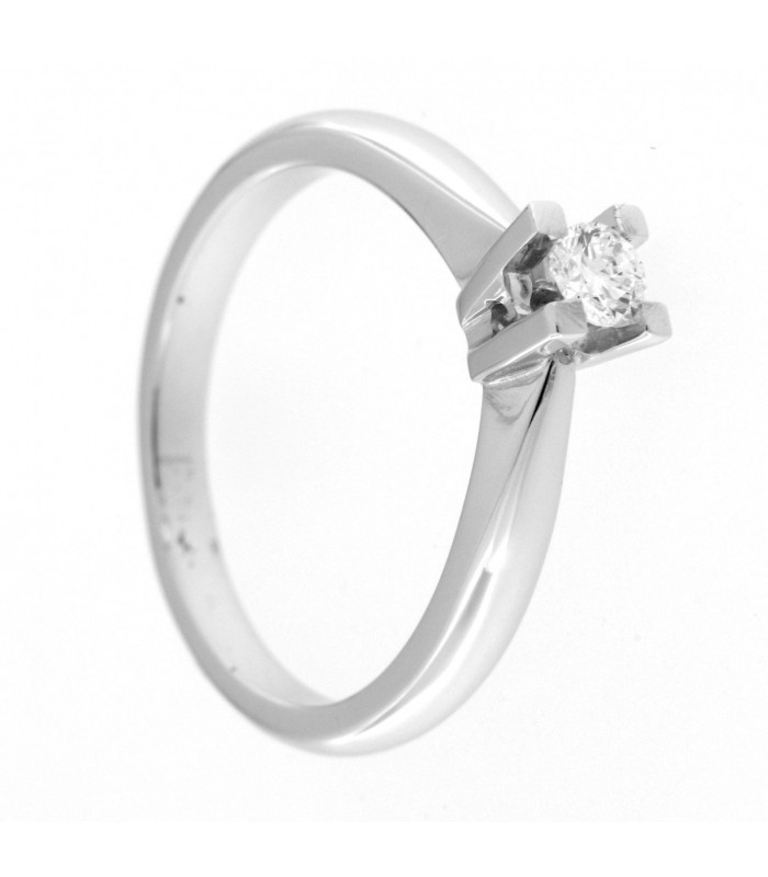 Anello Di Fidanzamento in oro bianco 18kt con diamante 0.18ct. colore G purezza VS2
