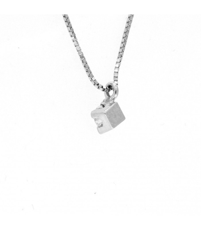 Collana Puntoluce in oro bianco 18kt e diamante 0,04ct. colore F purezza VS2