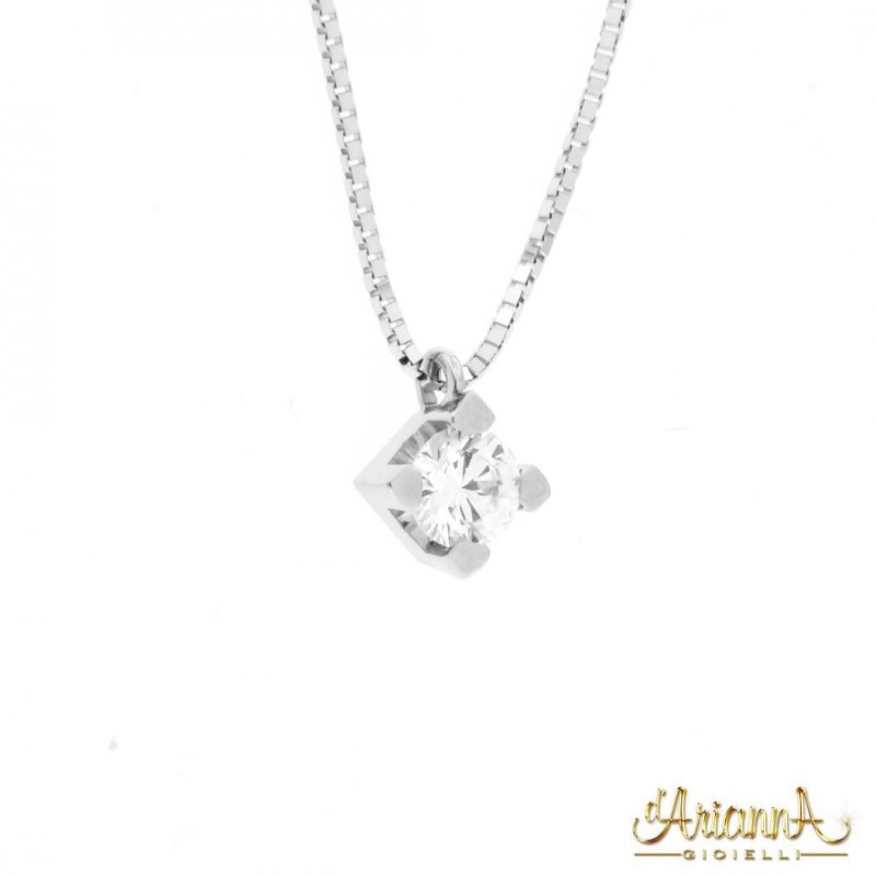 collana con puntoluce in oro bianco 18kt e diamante 0,15ct. colore F purezza VS2