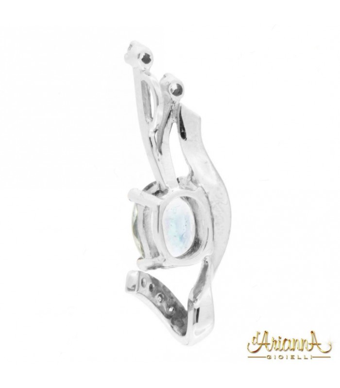 Ciondolo in oro bianco 18kt con Acquamarina 0,87ct. e diamanti