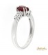 Anello in oro bianco 18kt con Rubino ovale 1.20ct. e diamanti 0.08ct.