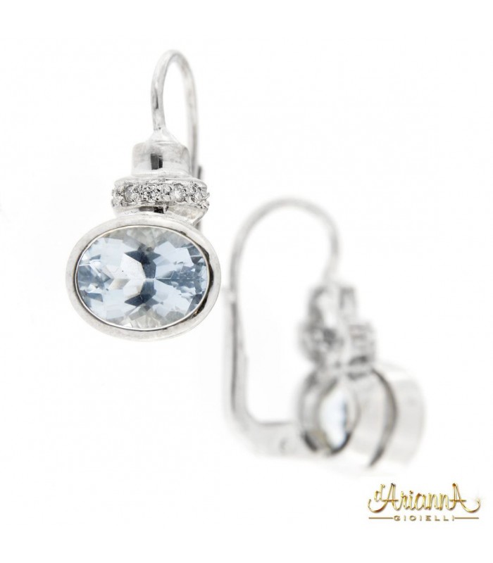 Orecchini in oro bianco 18kt con Acquamarina 3,23ct. e diamanti 0,07ct. G VS2