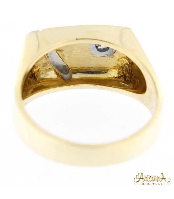 Anello Uomo in oro giallo 18kt e diamante di 0,10ct.
