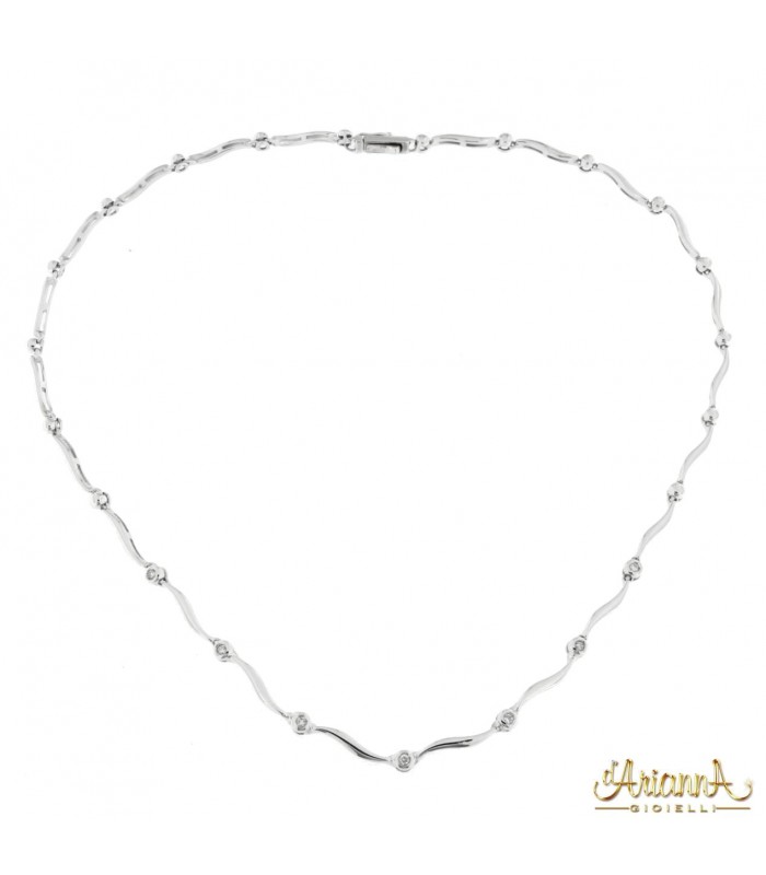 Collier a bande in oro bianco 18kt con Diamanti 0,17ct.