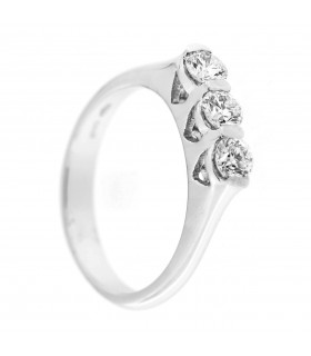 Anello Trilogy in oro bianco 18kt con diamanti  0,65ct. colore G purezza VS2