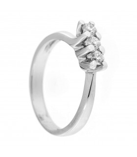 Anello Trilogy in oro bianco 18kt con diamanti 0,36ct. colore F purezza VS2