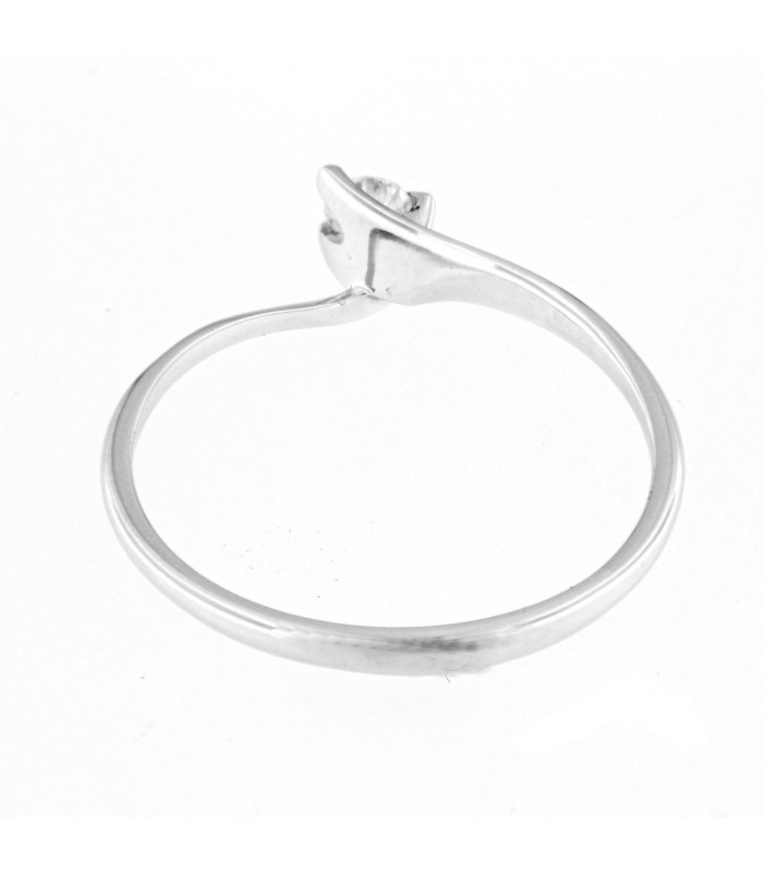 Solitario in oro bianco 18kt con diamante da 0.09ct colore F purezza VS2