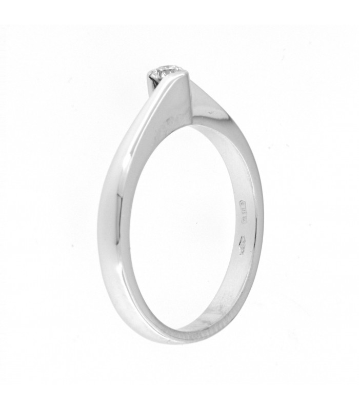 Anello Solitario in oro bianco 18kt con diamante 0,12ct colore F purezza VS2