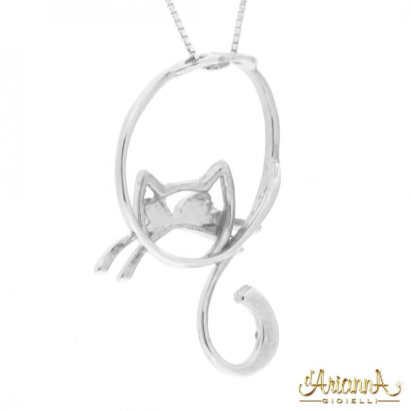Ciondolo con Gatto in oro bianco 18kt e diamanti 0,04ct. inclusa collana oro 18kt